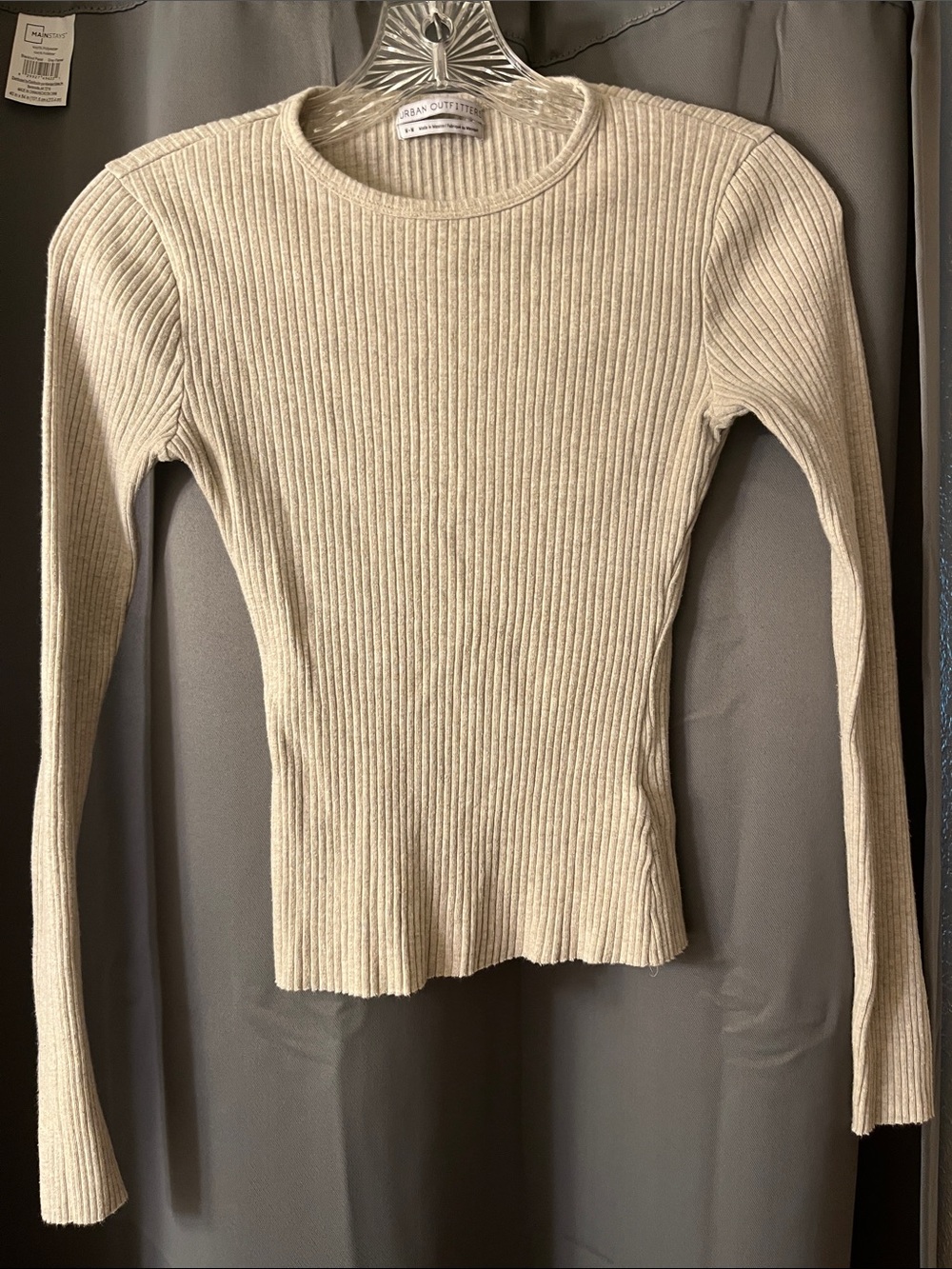 Urban Outfitters Cream Ribbed Long-Sleeve Crewneck Top!
